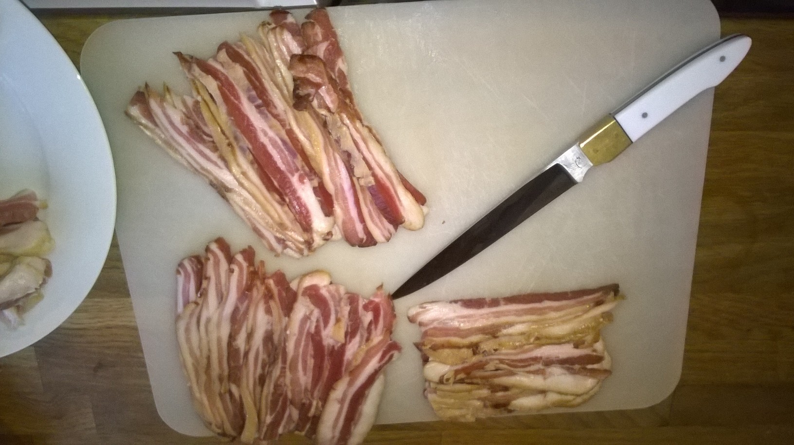Homecure bacon Cut